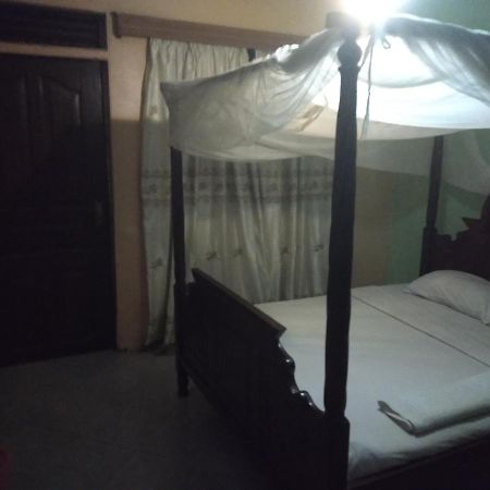 Riversand Hotel Kisumu Kültér fotó
